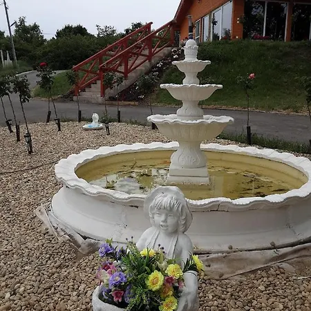 Rózsapark Panoráma-apartman - Maximum 4 Fő Részére * Demjén