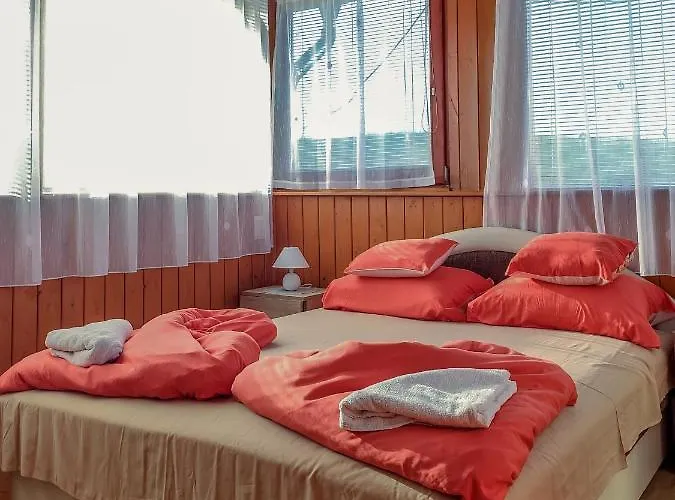 Lägenhet Rozsapark Panorama-apartman - Maximum 4 Fo Reszere *